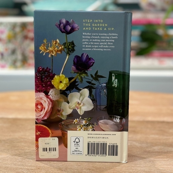 Cocktails & Libations Book Bundle, Set of 4 Collectible Recipe Books - Picture 3 of 16